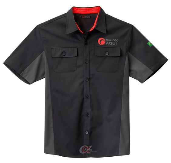 camisa-preta-bordada-personalizada-uniformes-automotiva-masculina-com-silk-carro-frente-preta Fardamentos e Uniformes para Lojas e Oficinas de Motos: Camisetas com proteção UV e coletes de segurança para vendedores de motos em Manaus, jaquetas de proteção e calças reforçadas para mecânicos de motocicletas em Teresina, uniformes com elementos refletivos para atendentes em lojas de motos em Campo Grande