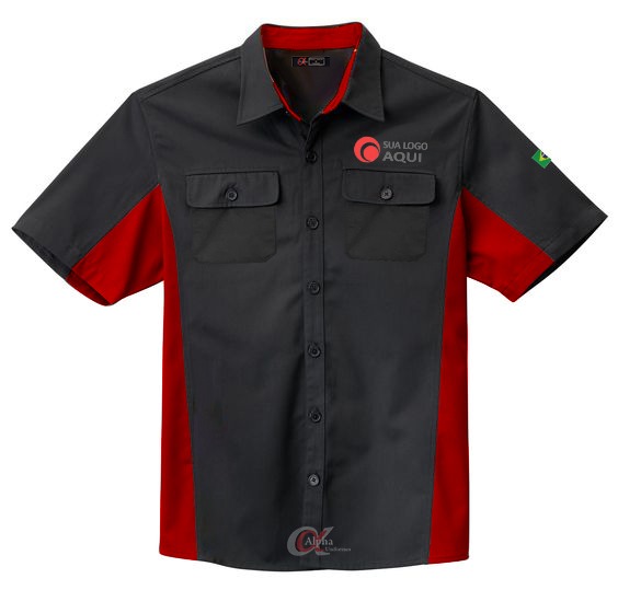 camisa-preta-bordada-personalizada-uniformes-automotiva-masculina-com-silk-carro-frente-preta-vermelha-2 Fardamentos e uniformes para Lojas e Oficinas de Motos: Camisetas com proteção UV para vendedores de motos em Osasco, coletes refletivos para mecânicos de motocicletas em Ribeirão Preto, jaquetas de couro para funcionários de lojas de motos em Jundiaí